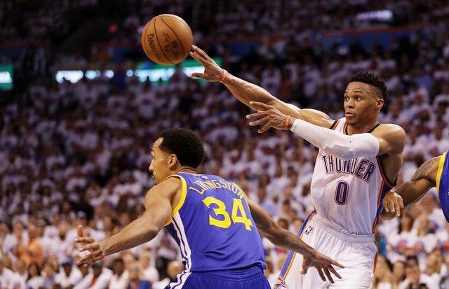 每体：基耶萨为加盟巴萨愿意降薪，他将在本周等待巴萨答复