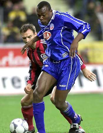 新秀赛季的 新秀赛季的